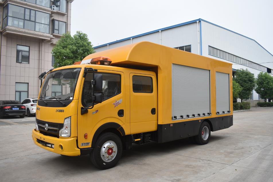 抢险车